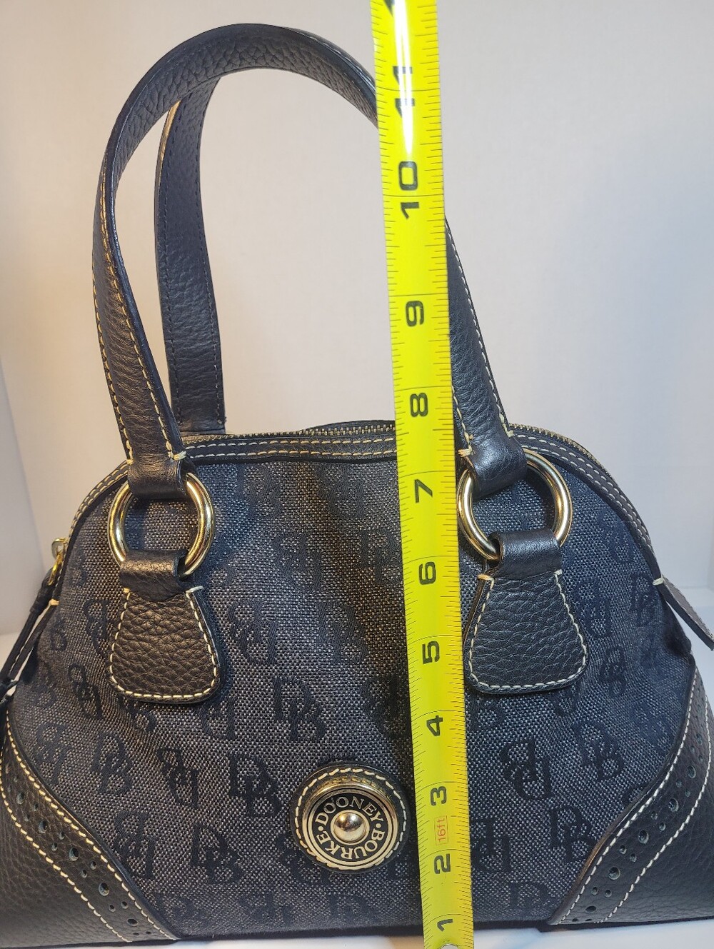 Dooney And Bourke Navy Blue Canvas And Leather Handbag Purse (Q) - Picture 9 of 9